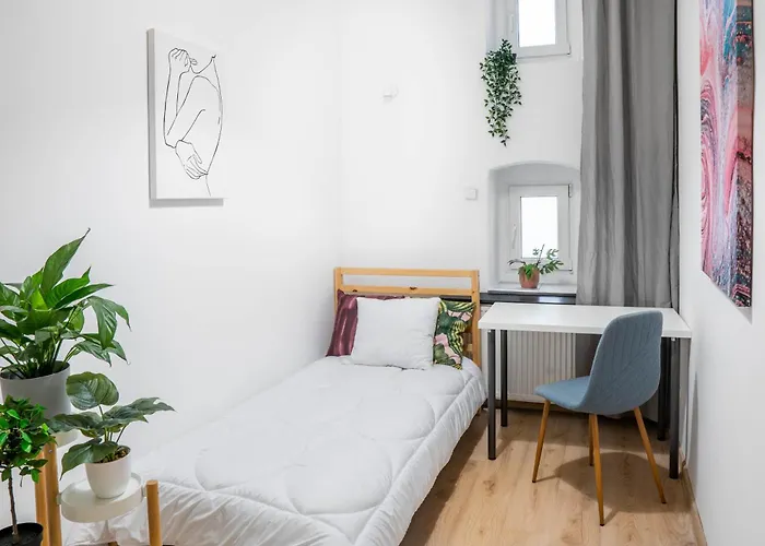 Power Nap By Harmonia 24h Self Check-in Hostel *